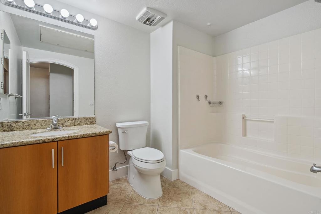 550 Park Boulevard - photo 11