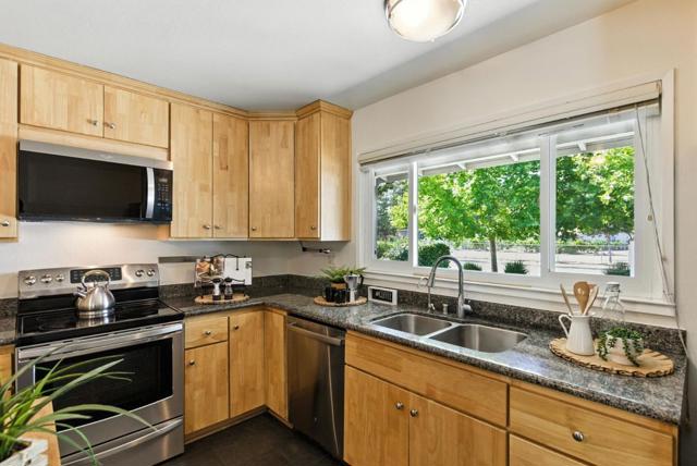 1274 Rodney Drive, San Jose CA: https://media.crmls.org/mediaz/54b1e45f-b695-4796-9ac3-5387ea16e88d.jpg