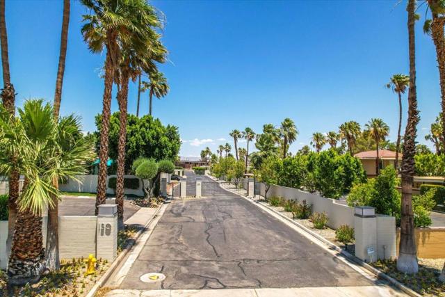 130 W Racquet Club Road #511, Palm Springs, CA 92262