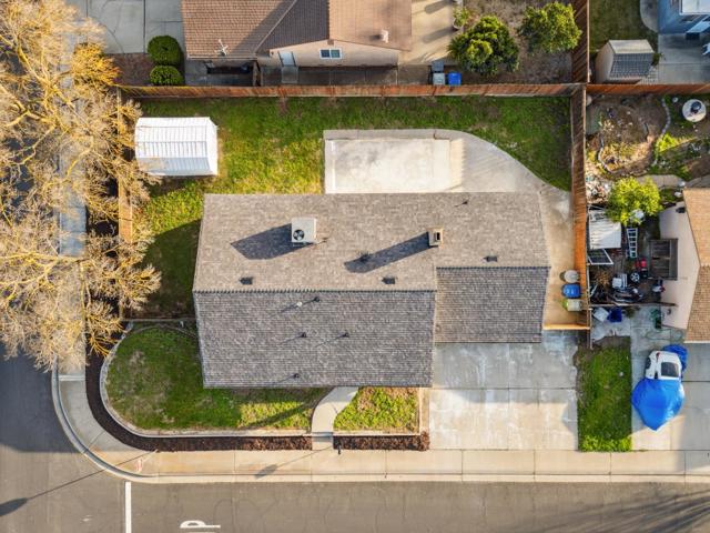 1500 Brixton Lane, Modesto CA: https://media.crmls.org/mediaz/54b3ab3f-8a05-4353-8e7f-0b23e1bed550.jpg