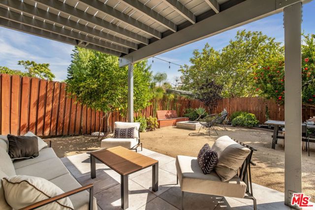 716 Academy Road, Los Angeles CA: https://media.crmls.org/mediaz/54b3d9d4-2c6f-4a0f-8ea2-0dfa2e394c11.jpg