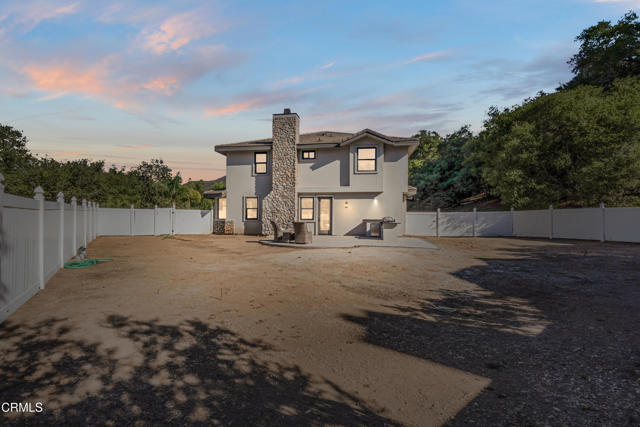 265 W Kelly Road, Thousand Oaks CA: https://media.crmls.org/mediaz/54b4b2d7-05ce-4e32-9d57-dec13136a40c.jpg