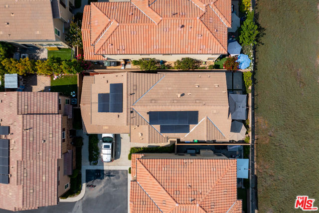 50 Fosco Street, Rancho Mission Viejo CA: https://media.crmls.org/mediaz/54b50e82-c0e0-4282-8828-55de0c86d0d6.jpg
