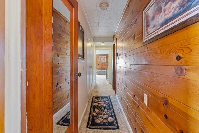804 Comstock Road, Hollister CA: https://media.crmls.org/mediaz/54b52591-d9fb-4549-82a2-046185bcafef.jpg