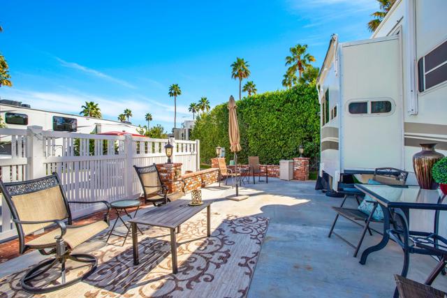 69411 Ramon Rd #463, Cathedral City CA: https://media.crmls.org/mediaz/54b5d314-24f1-4029-a374-bf5a069de1d1.jpg