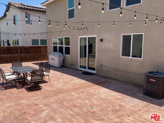 13002 Lily Place, Los Angeles CA: https://media.crmls.org/mediaz/54b99d7d-324d-410b-ab32-b8da9caa9063.jpg