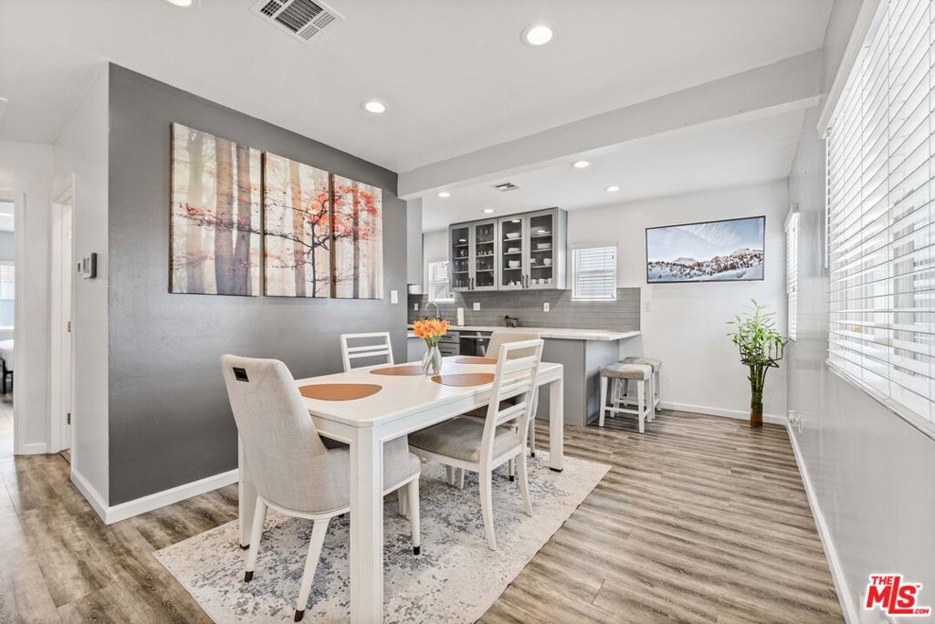 54Bac06E 5A8E 4E60 B022 28696902Cbd0 10236 S 1St Avenue, Inglewood, Ca 90303 &Lt;Span Style='BackgroundColor:transparent;Padding:0Px;'&Gt; &Lt;Small&Gt; &Lt;I&Gt; &Lt;/I&Gt; &Lt;/Small&Gt;&Lt;/Span&Gt;