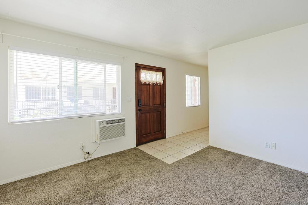 4425 50th St. - photo 11