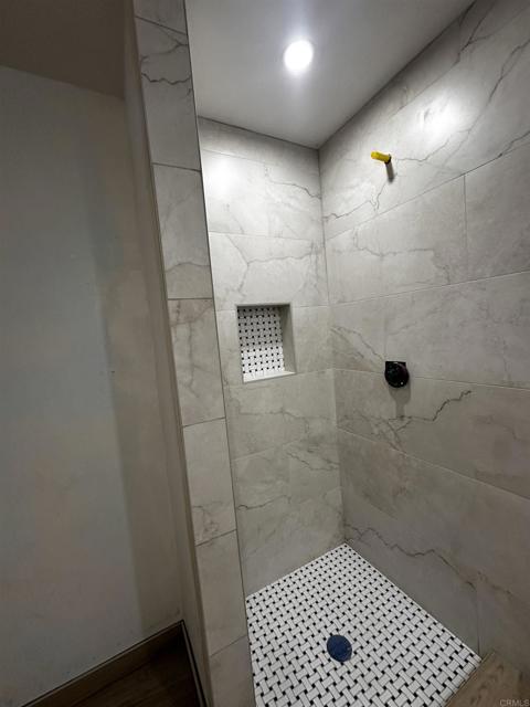 Detail Gallery Image 7 of 7 For 13625 Mango Dr, Del Mar,  CA 92014 - 4 Beds | 2 Baths