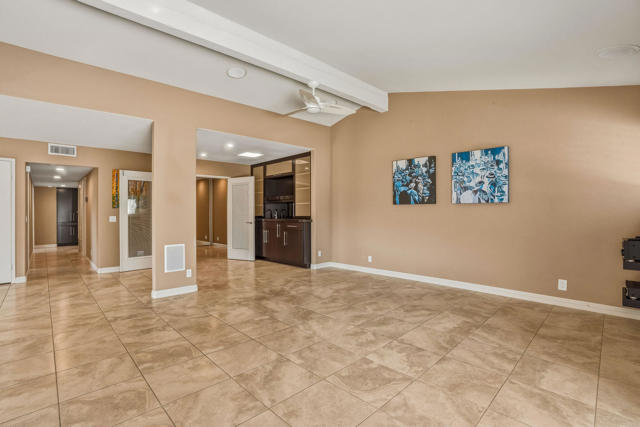 Image 11 of 45 For 72806 Fleetwood Circle