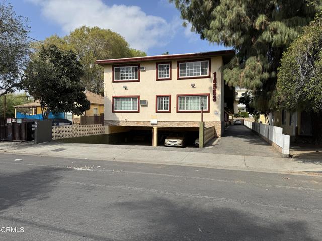 Detail Gallery Image 2 of 13 For 14553 Hartland St, Van Nuys,  CA 91405 - – Beds | – Baths