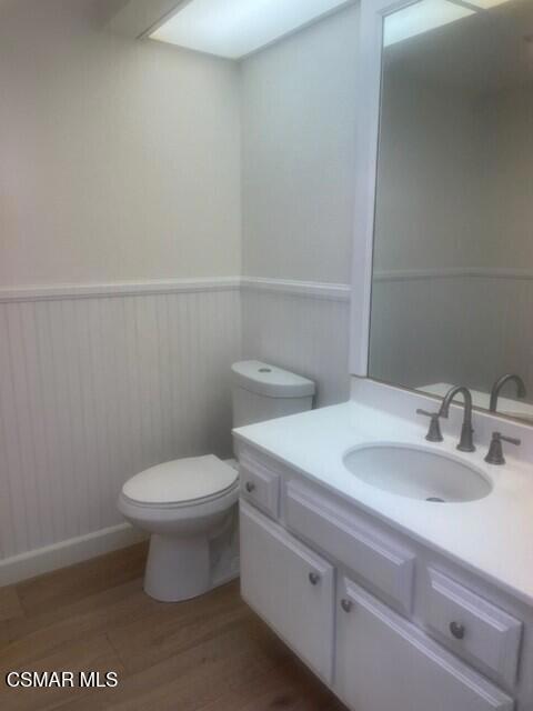 152 Mainsail Court, Port Hueneme CA: https://media.crmls.org/mediaz/54bba51b-c4d1-4fdc-ba70-ad295475a06d.jpg