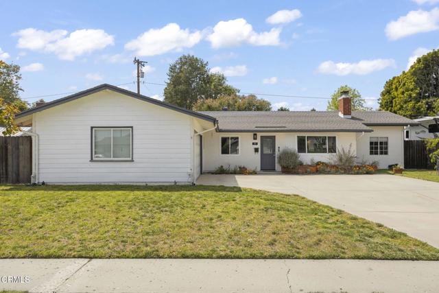 709 Walker Avenue, Camarillo CA: https://media.crmls.org/mediaz/54bc70c2-7085-40bc-adb8-24a4899fc5eb.jpg