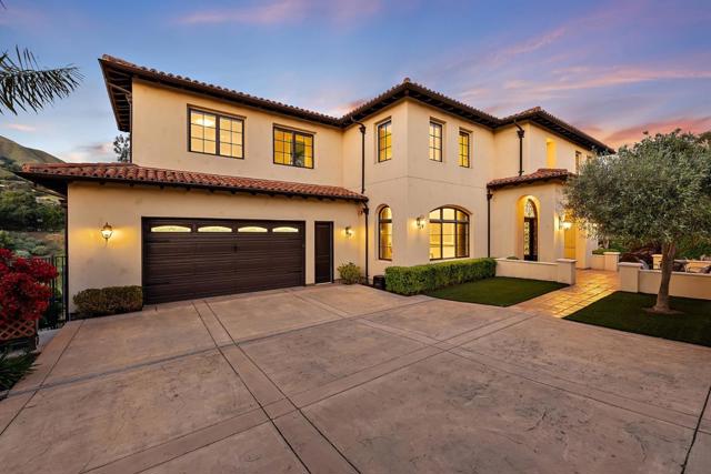 Image 4 of 80 For 11331 Enchanto Vista Drive