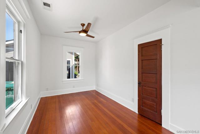 3636 Arizona St, Outside Area (Inside Ca) CA: https://media.crmls.org/mediaz/54be4e14-1945-4bee-9cbc-e20221c0113f.jpg