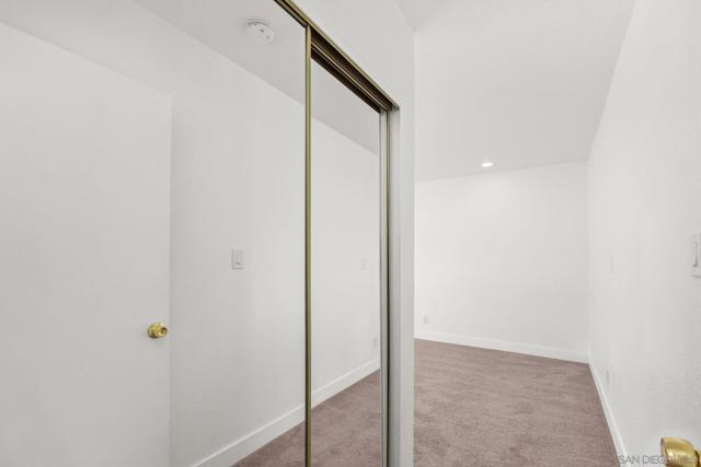 614 Fifth Ave, Chula Vista CA: https://media.crmls.org/mediaz/54bf0432-cc1b-46b7-8062-a35f34df5cc8.jpg
