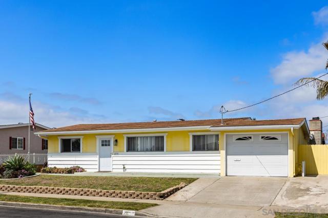 4870 Doliva Dr, San Diego CA: https://media.crmls.org/mediaz/54bf05a7-3a63-473a-95a9-ac2ef5c3fd3c.jpg