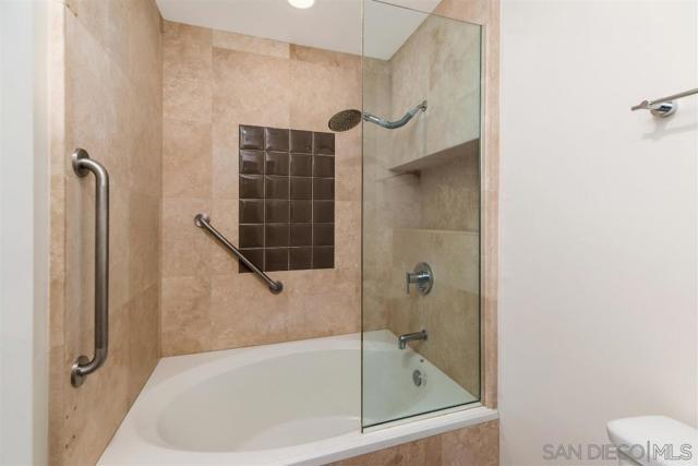 3645 7TH AVE, San Diego, California 92103, 2 Bedrooms Bedrooms, ,2 BathroomsBathrooms,Condominium,For Sale,7TH AVE,250019797SD