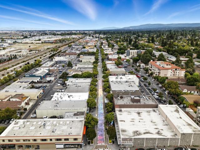 1001 Laurel Street, San Carlos CA: https://media.crmls.org/mediaz/54c0af31-c2a5-46b4-ae07-972f54555c83.jpg