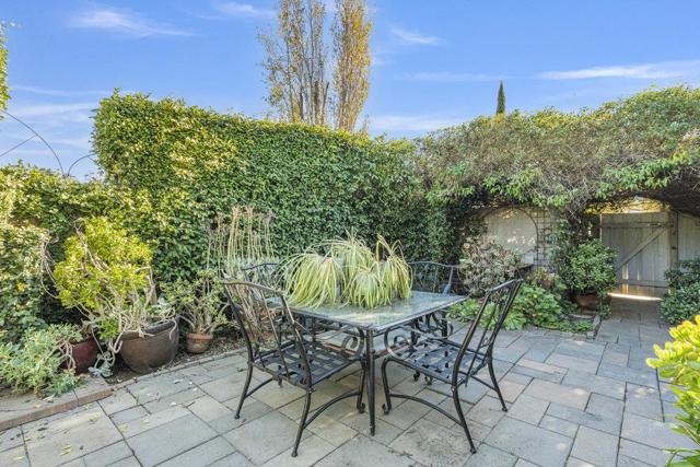 310 Via Vaquero Norte, San Juan Bautista CA: https://media.crmls.org/mediaz/54c13aa8-ed75-41ee-9aaf-a2bb46c11c95.jpg