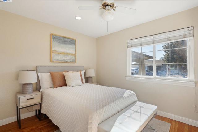 Image 23 of 59 For 34348 Atteridge Ct
