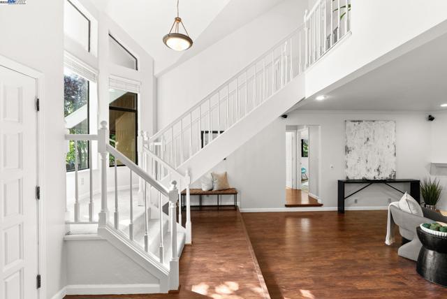 24288 Stacey Ln, Hayward CA: https://media.crmls.org/mediaz/54c28e46-f915-4a18-b598-156270086569.jpg