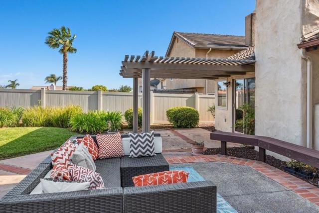16071 Sun Summit Pt, San Diego CA: https://media.crmls.org/mediaz/54c61b4e-06b2-4a30-a1c5-4d83e5497768.jpg