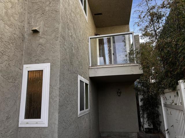 4587 Cove Drive, Carlsbad CA: https://media.crmls.org/mediaz/54c76fbd-d1af-444c-92cf-620360b1b046.jpg