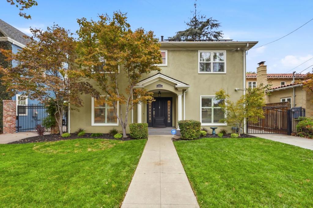 1127 Norval Way
