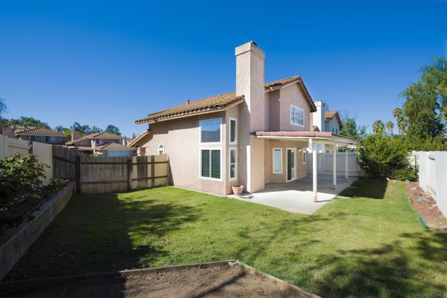 630 Thunder Gln, Escondido CA: https://media.crmls.org/mediaz/54c7bc96-c3e1-4196-824b-ef4a055ed49a.jpg