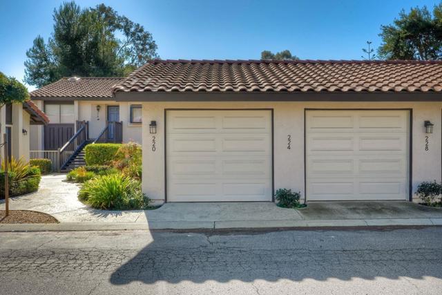 220 S Shorehang Lane, Encinitas CA: https://media.crmls.org/mediaz/54c8a7e0-7232-49d1-9e4b-2d425642677b.jpg