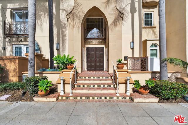 5935 Playa Vista Drive, 408 photo 2