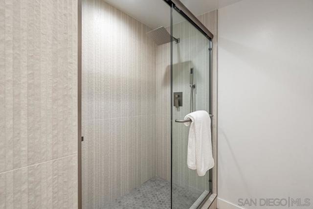 6056 Winfield Ave, La Mesa, California 91942, 5 Bedrooms Bedrooms, ,2 BathroomsBathrooms,Single Family Residence,For Sale,Winfield Ave,250039246SD