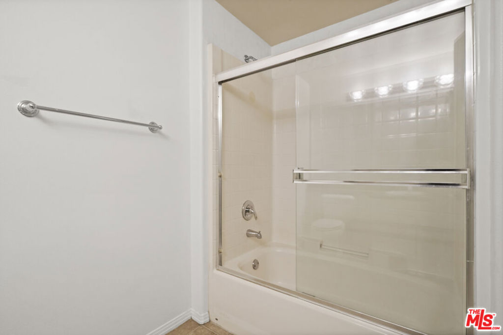 MLS #25616815 image #12