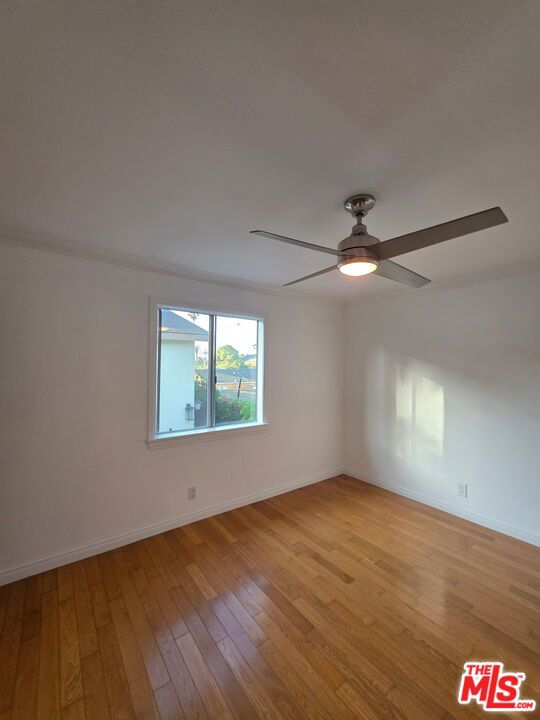 1029 Pleasantview Avenue, Venice CA: https://media.crmls.org/mediaz/54cd4c3e-2d8c-4074-94a6-e83cb1acddda.jpg