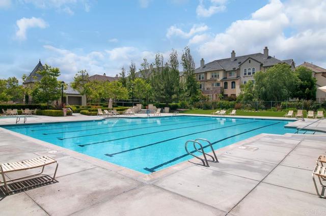 1468 Levant Lane, Chula Vista CA: https://media.crmls.org/mediaz/54cdf7a6-813d-4a39-97f1-0d10d9da8db5.jpg