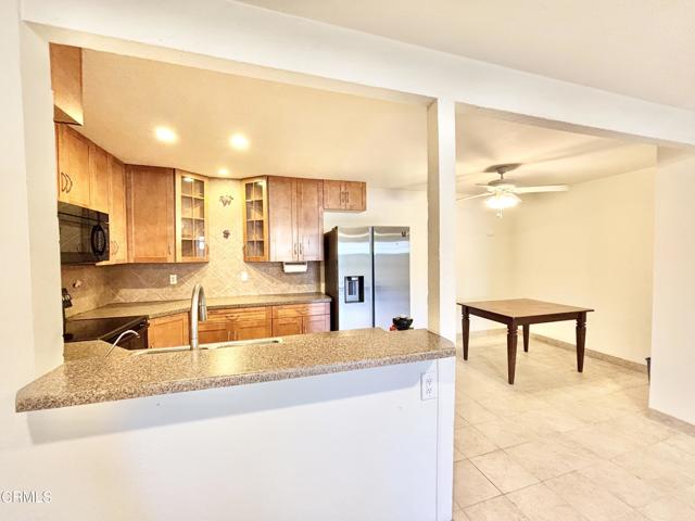 1300 Saratoga Avenue, Ventura CA: https://media.crmls.org/mediaz/54cf2391-7f21-4c04-af60-62e17e6e9857.jpg