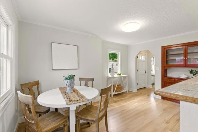 935 Chabrant Way, San Jose CA: https://media.crmls.org/mediaz/54d0a331-93c8-4f8d-b726-0af64d0383ed.jpg