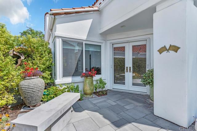 4125 PINDAR Way, Oceanside CA: https://media.crmls.org/mediaz/54d0c533-5a41-4152-a75d-7dc39b5362b8.jpg