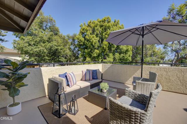 644 Orwell Lane, Ventura CA: https://media.crmls.org/mediaz/54d0e95c-6474-47f1-a9ec-7b854e4febe8.jpg