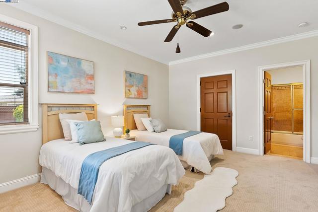1673 Richardson Court, Concord CA: https://media.crmls.org/mediaz/54d2b5cc-094a-4739-801c-07c8a2fc32a1.jpg