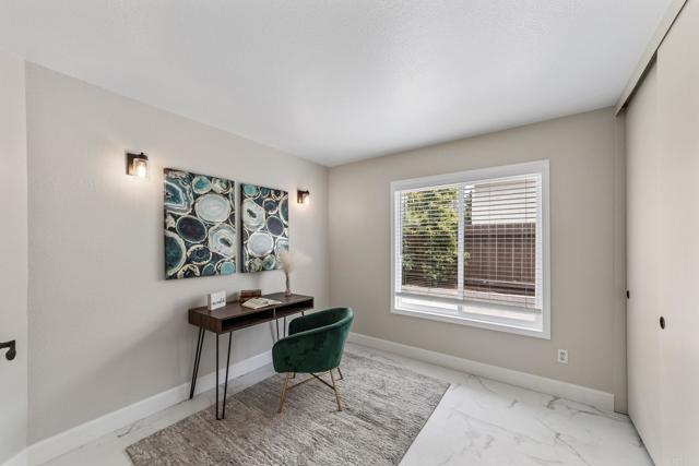 1619 Corte Verano, Oceanside CA: https://media.crmls.org/mediaz/54d41978-ed8a-4025-a070-855fea66c2ca.jpg