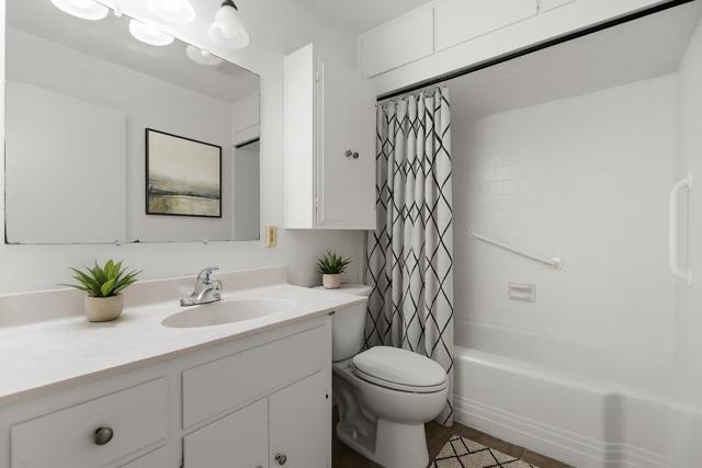 190 W Mckenzie Avenue, Stockton CA: https://media.crmls.org/mediaz/54d4a2b3-f289-4fdf-9e7f-b9d9be8e0453.jpg