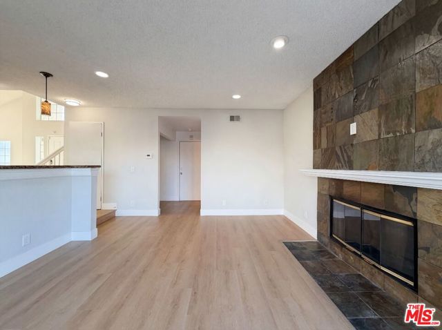 37740 Duffel Street, Palmdale CA: https://media.crmls.org/mediaz/54d594c1-ab18-413f-8a2e-28d5516d8c18.jpg