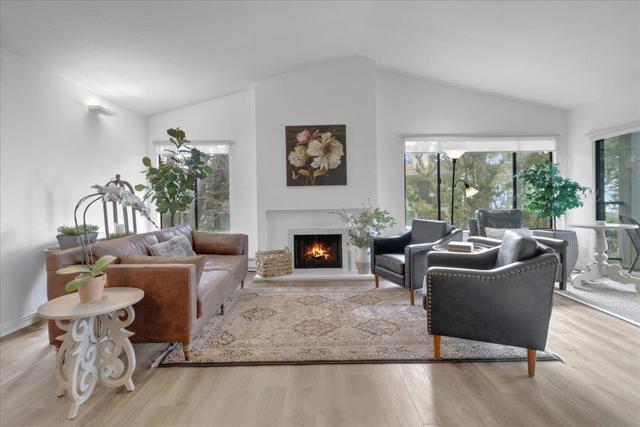 32 Ocean Pines Lane, Pebble Beach CA: https://media.crmls.org/mediaz/54d5b217-f307-4ff8-9f5d-eeaa93811caa.jpg