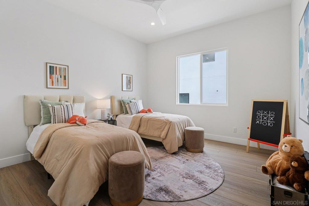 MLS #250042192SD image #36