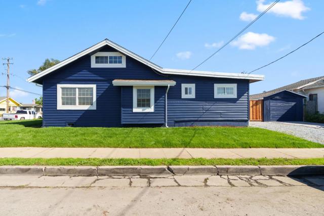 202 Stanford Street, Watsonville CA: https://media.crmls.org/mediaz/54d5cdb5-7748-43fe-992d-2f71dc058a81.jpg