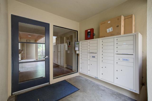 910 Beach Park Boulevard, Foster City CA: https://media.crmls.org/mediaz/54d5f485-2b96-4407-8c61-9b5753b3b392.jpg