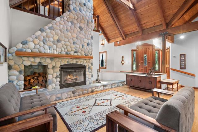 4611 Bonny Doon Road, Santa Cruz CA: https://media.crmls.org/mediaz/54d69bc9-a83c-44ba-a805-bbeadf1b7548.jpg