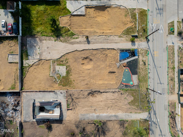70 W Palm Street, Altadena CA: https://media.crmls.org/mediaz/54d6d77b-26fb-4c63-a2e0-6c75fa49a9c1.jpg